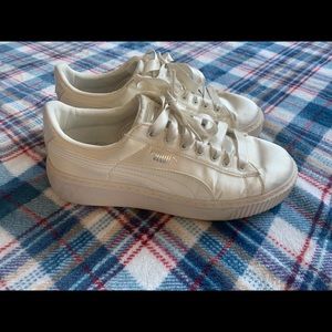 Puma basket sneaker in silk ivory